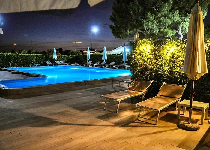 Sunbeam Aparthotel 4*